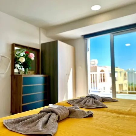 Serene Napa Apartamento Agia Napa