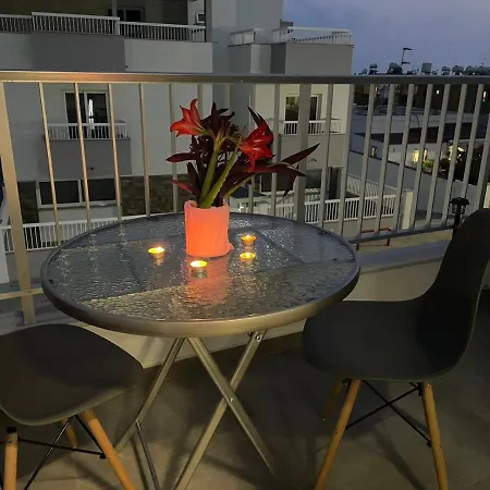 Serene Napa - Heart Of Apartment Ayia Napa