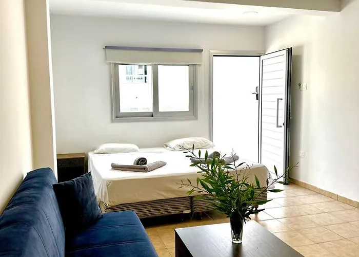 公寓 Serene Napa - Heart Of 圣纳帕