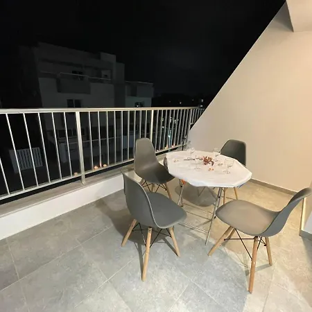 Serene Napa - Heart Of * איה נאפה