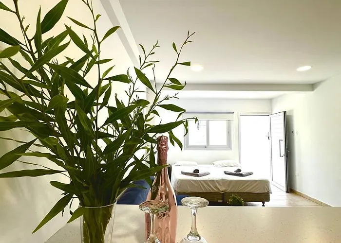 Serene Napa - Heart Of * Ayia Napa